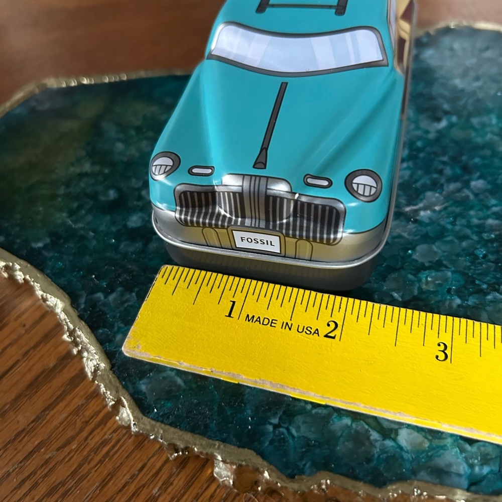 Fossil 30th Anniversary Edition WOODY Car Tin - Picture 10 of 12